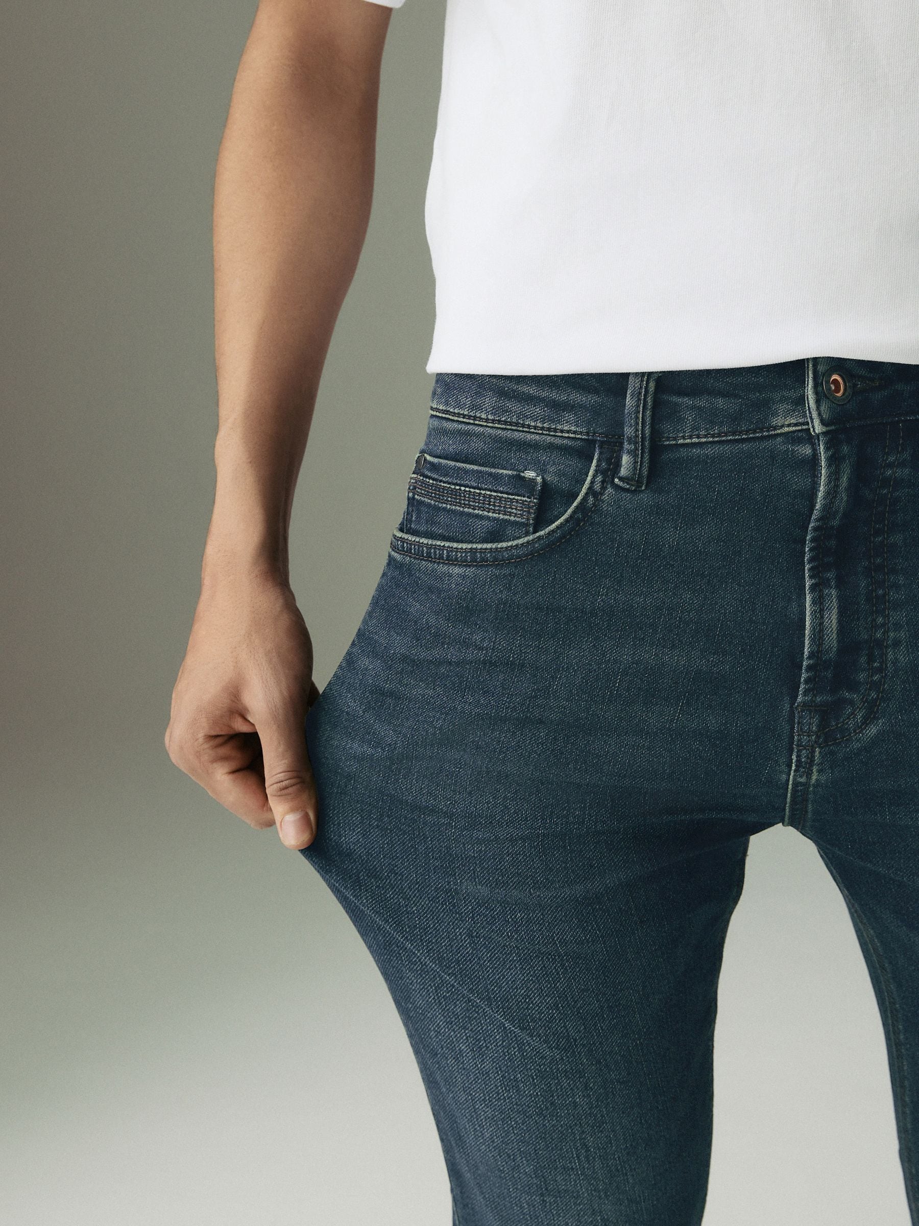 Vintage getint blauw - Strakke Pasvorm - Comfortabele stretchjeans