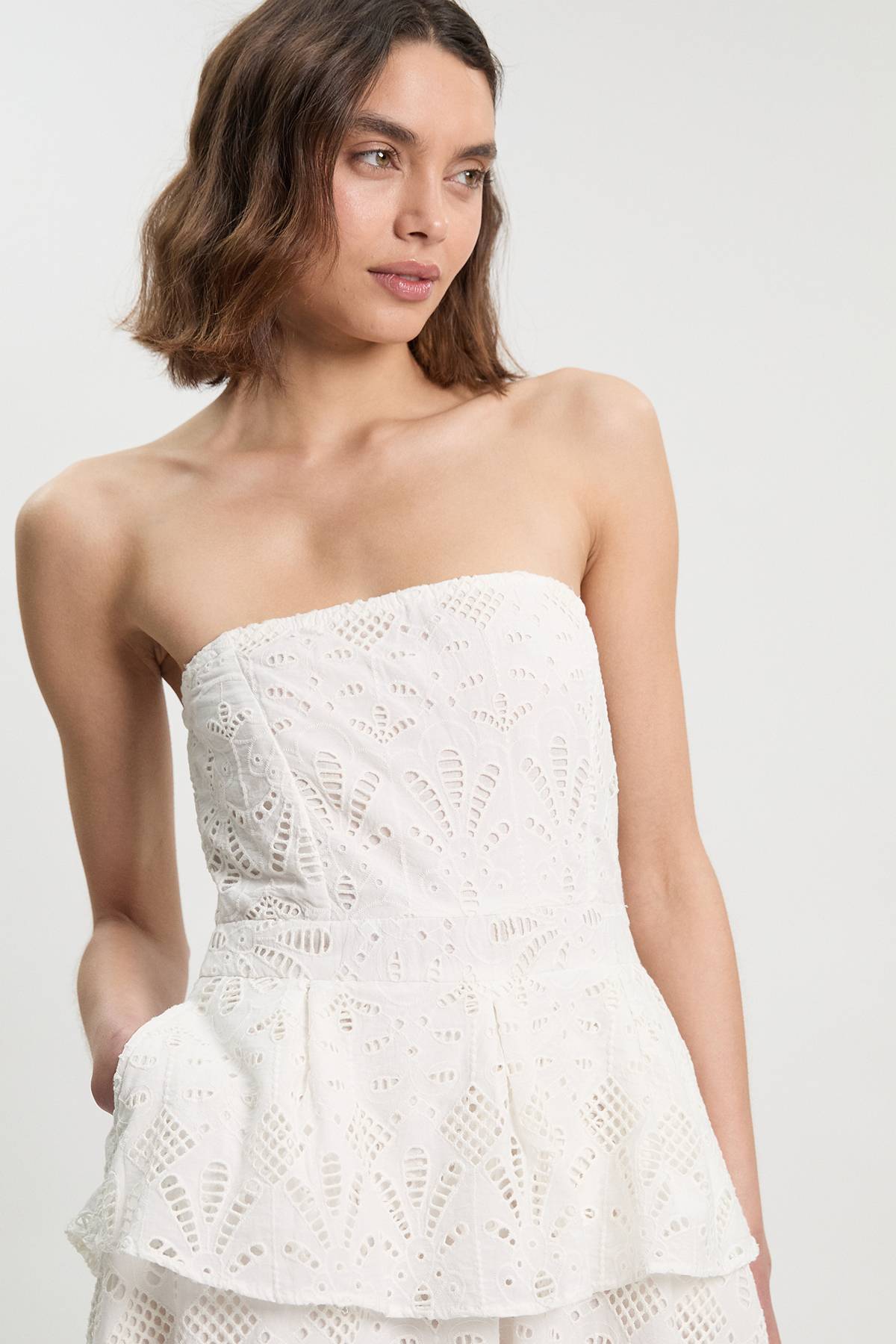 KarenMillen Robe Midi Bustier À Basque En Broderie Anglaise Coton Petite