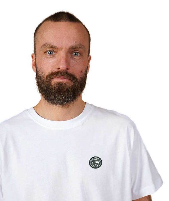 Globe Brushed T-shirt Men