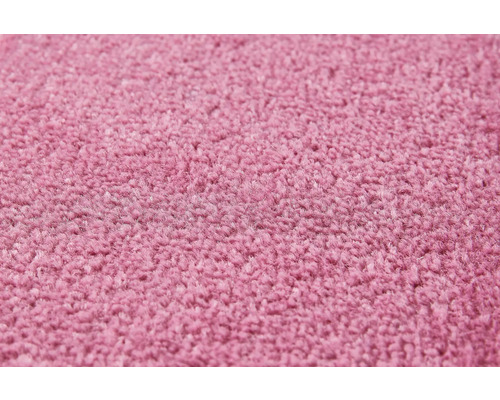 Velours tapijt Ines roze 400 cm breed (per meter verkocht)