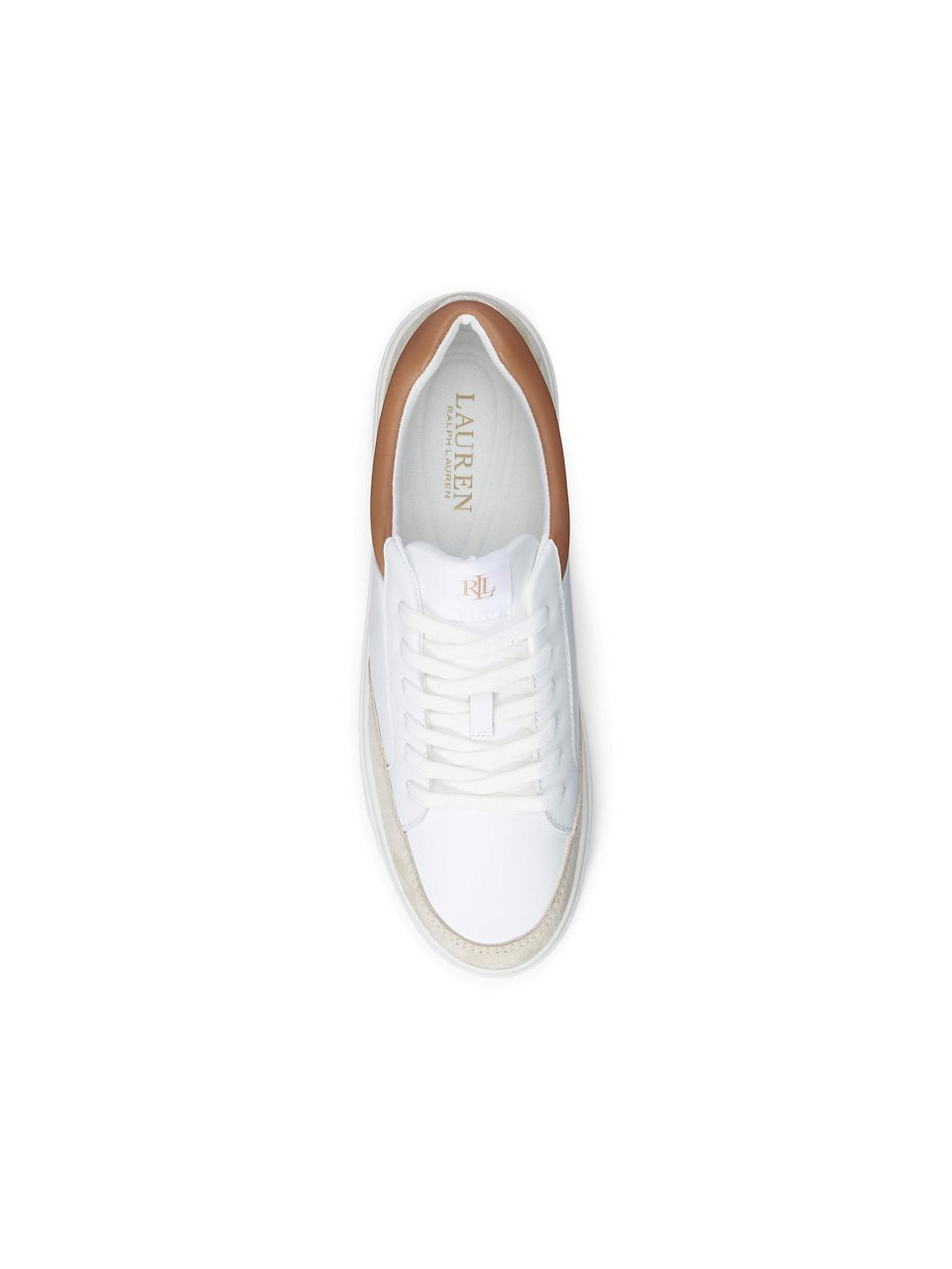 Sneaker