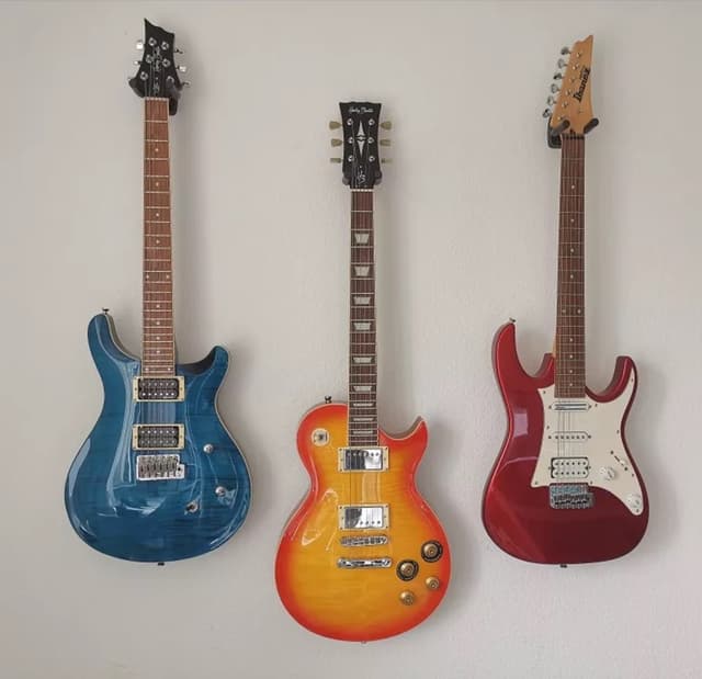 Universal guitar bøjle Sort 2-pakke