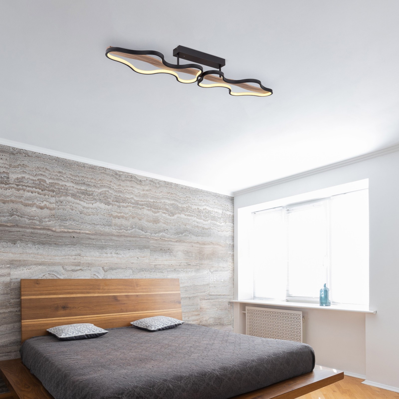 LED-Deckenleuchte - schwarz matt - Holzoptik - 112 cm