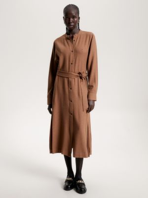 Vestido camisa midi folgado com cinto