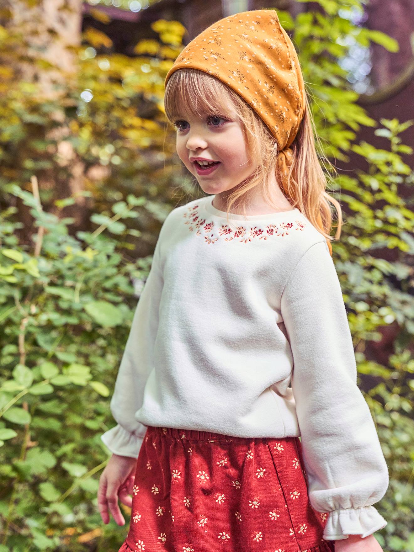 Lenço com estampa floral, estampa amarela escura para menina