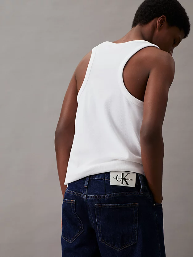 Calça jeans reta dos anos 90