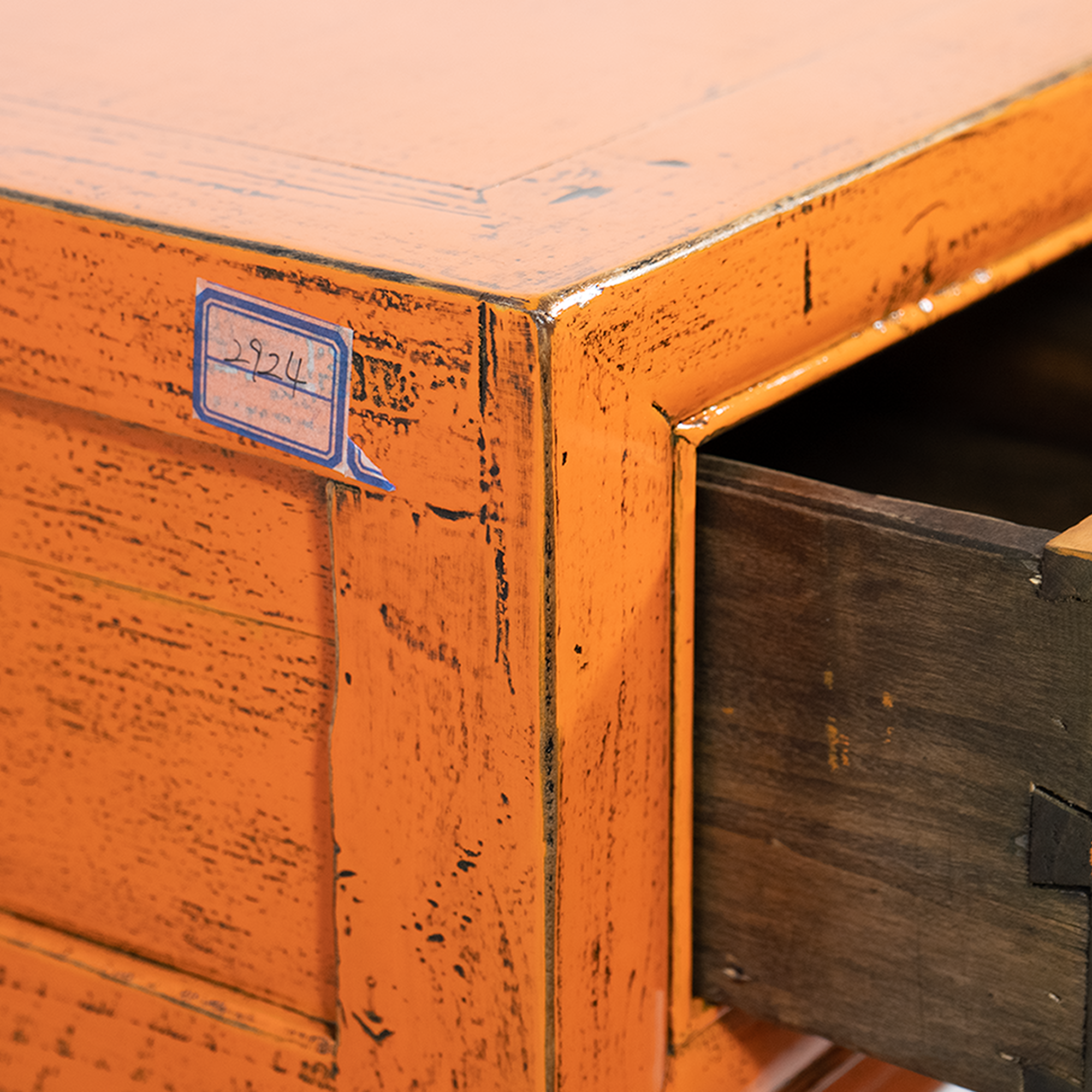 Sidetable Pink candy Side-table orange