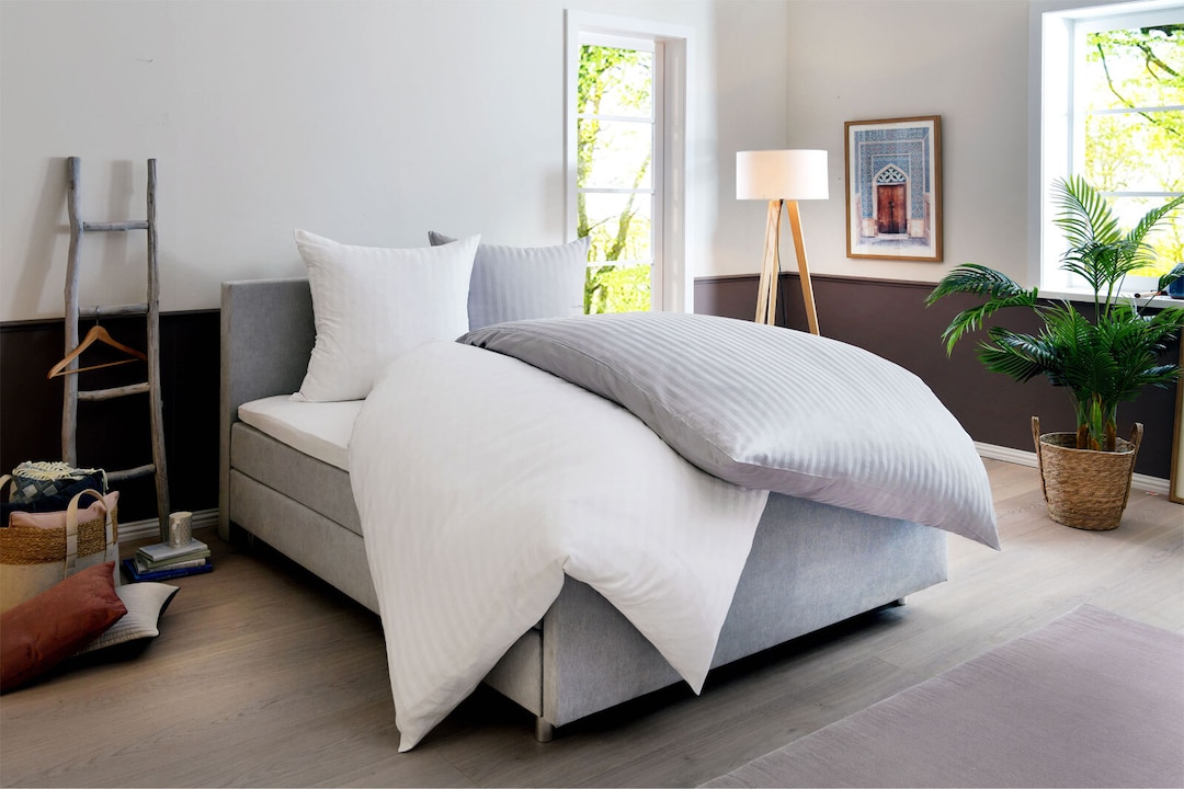 casaNOVA Satin-Bettwäsche SABRINA 135 x 200 cm weiß