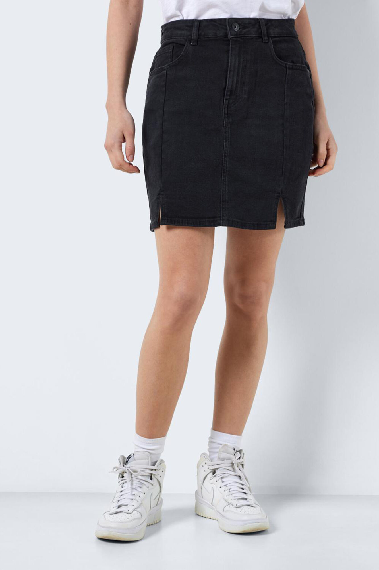 Saia curta jeans