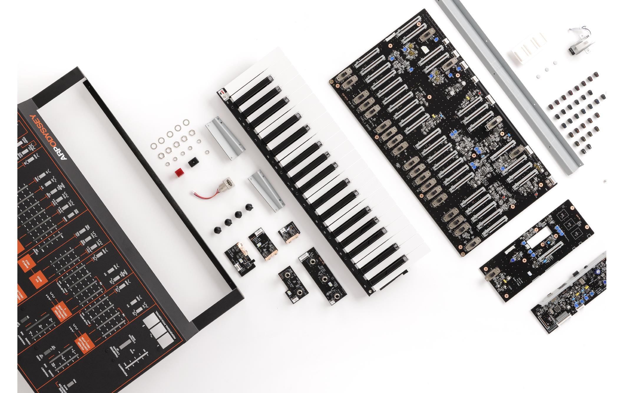 Synthesizer ARP ODYSSEY Rev3 FS Kit<br>Lötfreier Analogsynthesizer-Bausatz