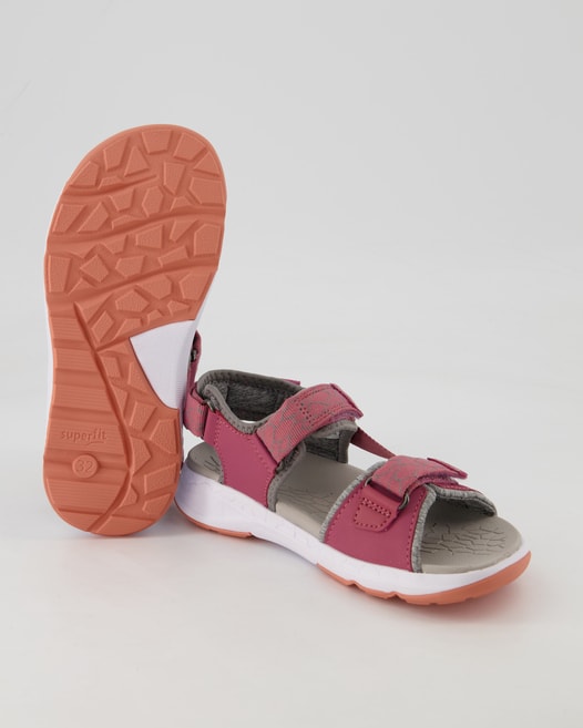 Superfit Criss Cross Sandalen in Pink