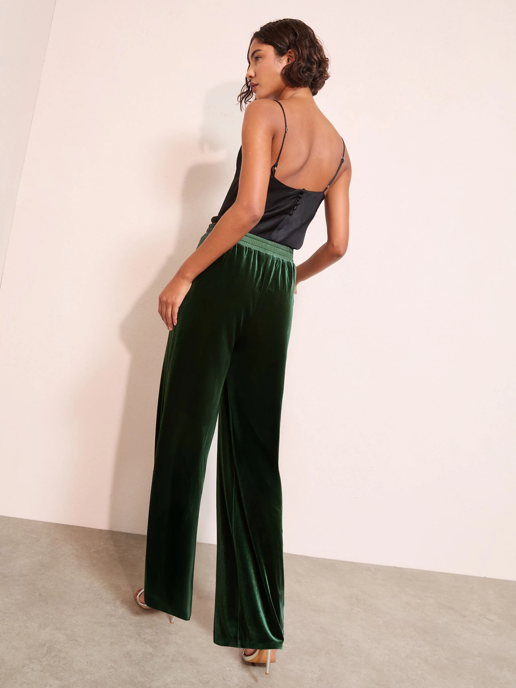 Groen - Friends Like These X Lucy Mecklenburgh Velvet Trousers