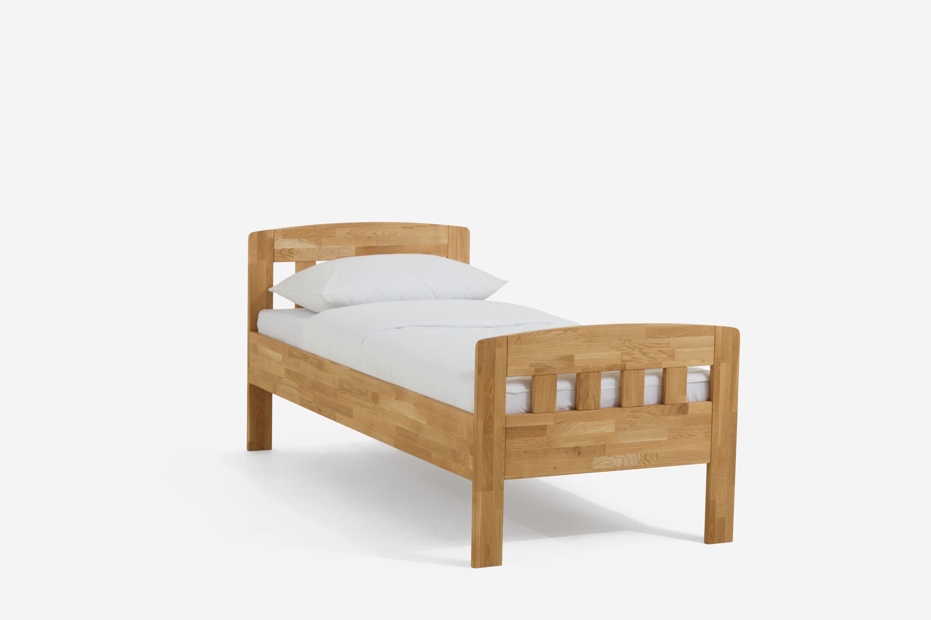 Holzbett Jasmine 90 x 210 cm Wildeiche honig geölt