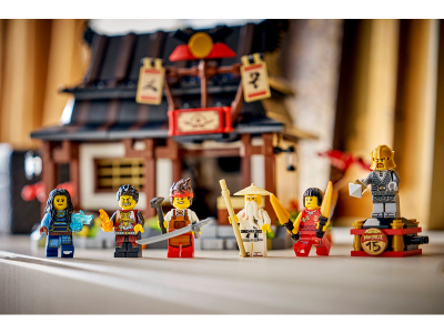 LEGO 15-jarig jubileum: Smederij De Vier Wapens (71858)