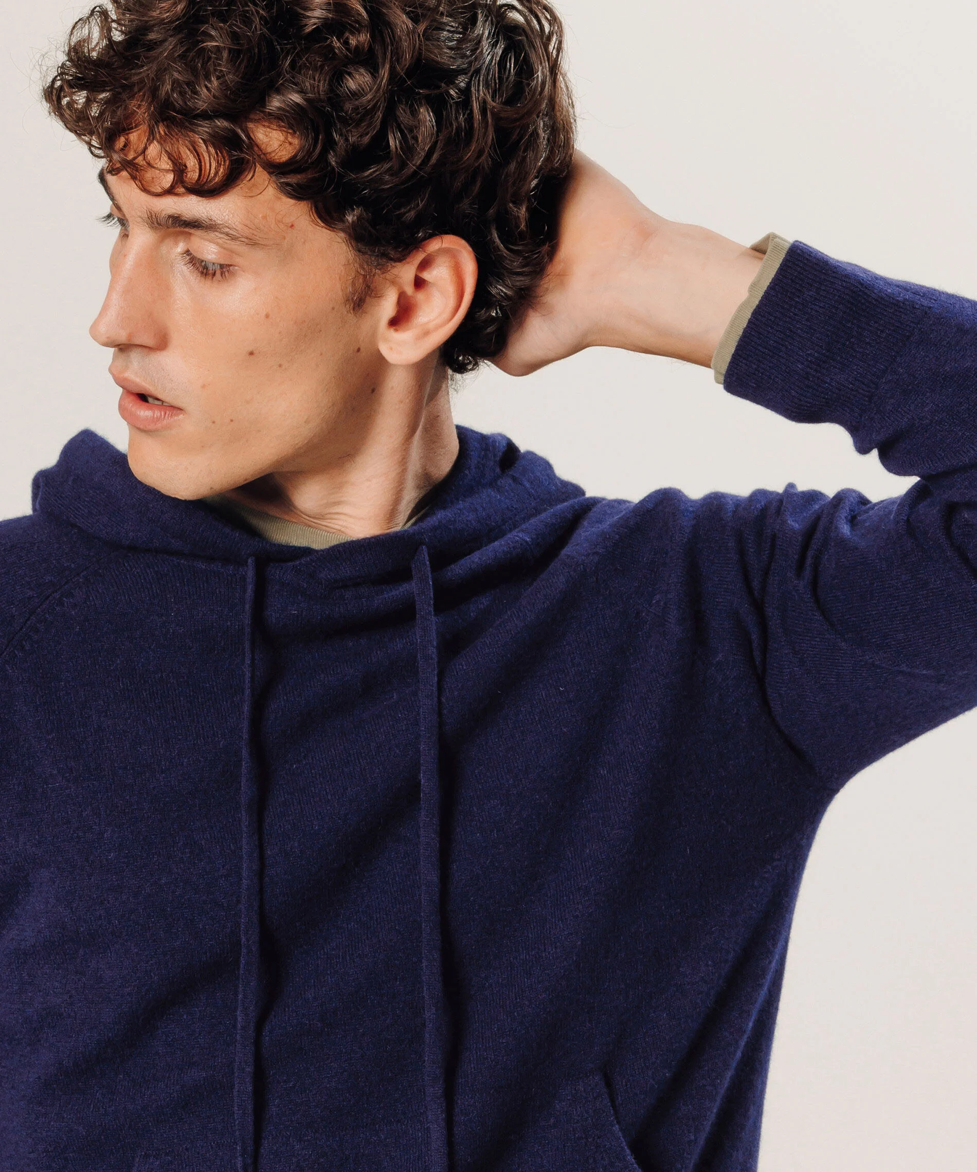 Pull à capuche en cachemire | Bleu