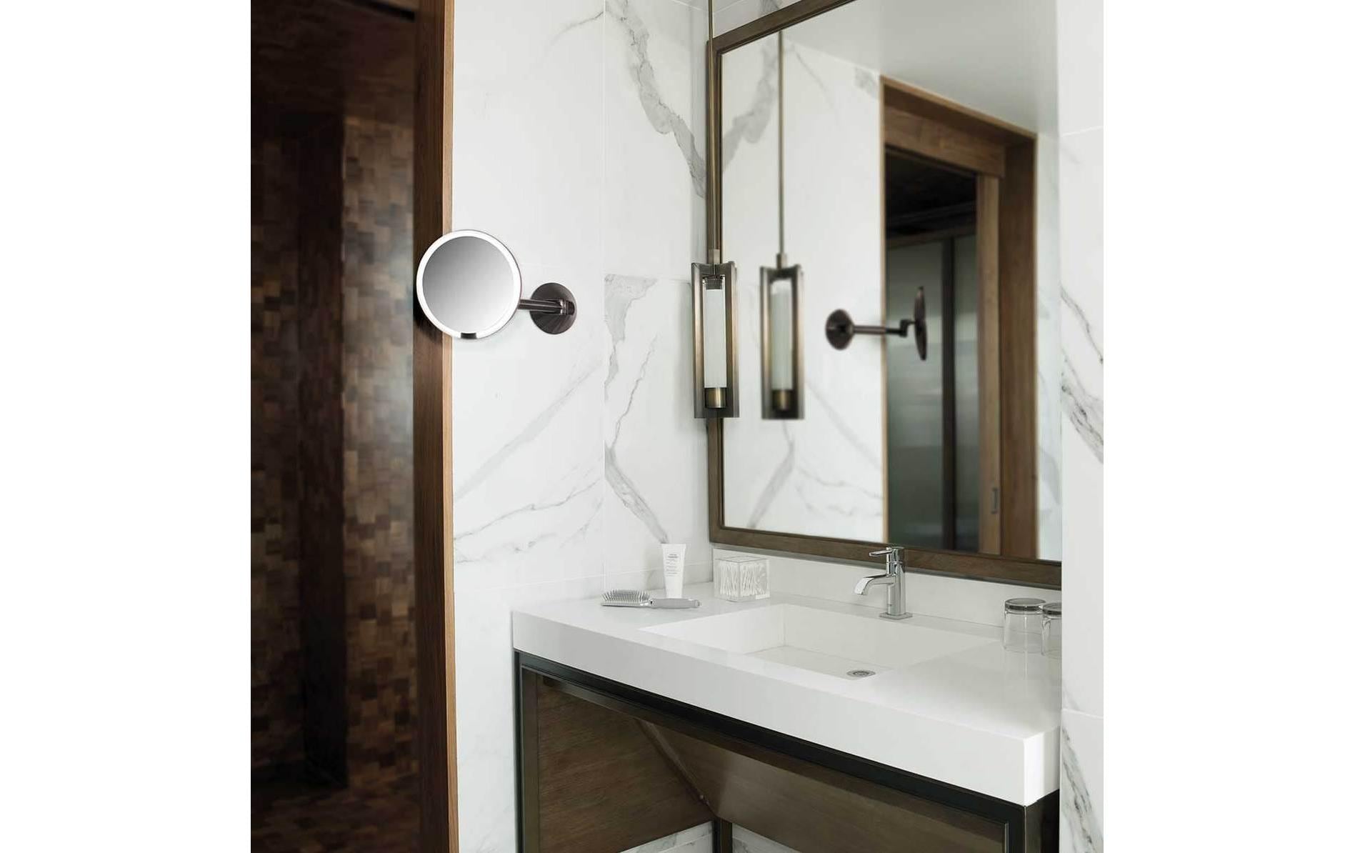 Kosmetikspiegel mit Sensor mit Wandhalterung dunkle Bronze<br>Kosmetikspiegel mit 5x Vergrösserung