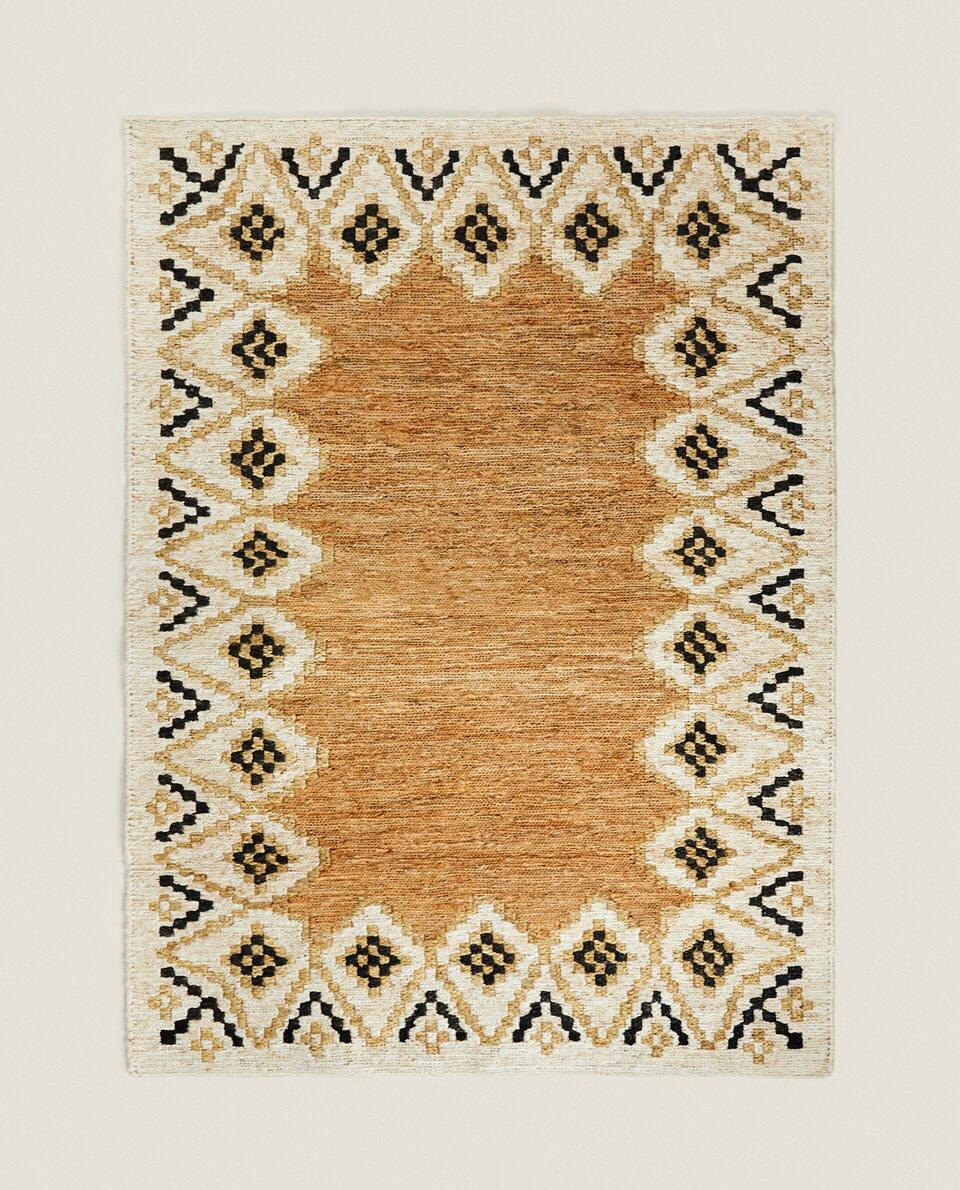 TAPETE COM DESIGN GEOMÉTRICO