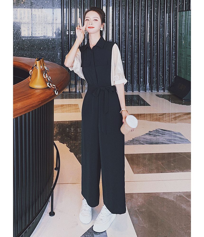Tzarkozy - Tweekleurige jumpsuit met pofmouwkraag