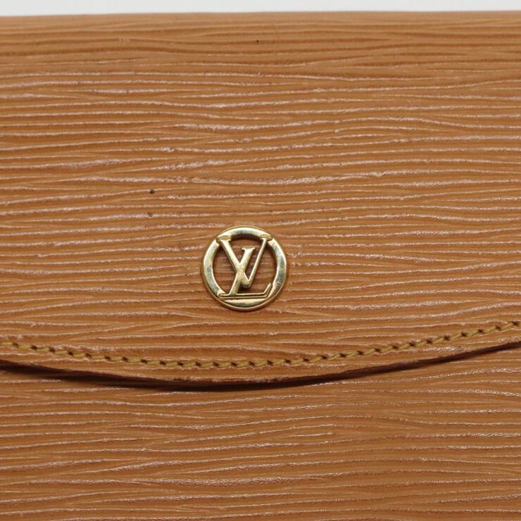 Louis Vuitton Vintage Louis Vuitton Montaigne Beige