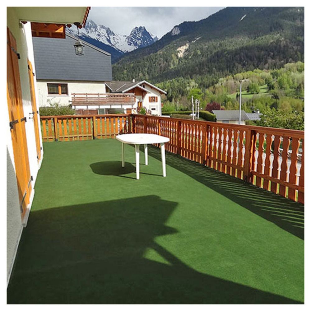Moquette d'extérieur outdoor sur plots - 2m x 9m = 18m²