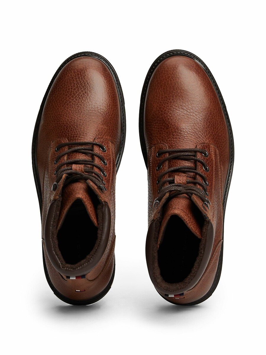 TOMMY HILFIGER<br>Botas de couro forradas para atividades ao ar livre