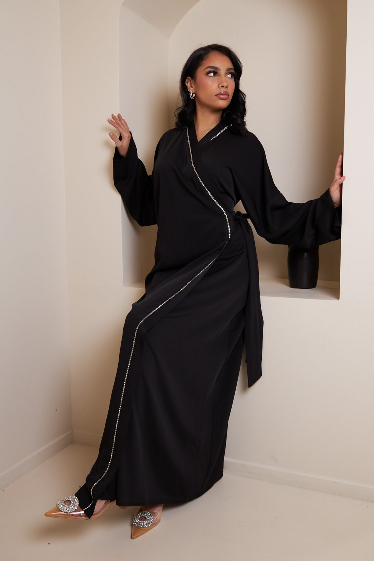 Robe noir à strass à noué sur le côté