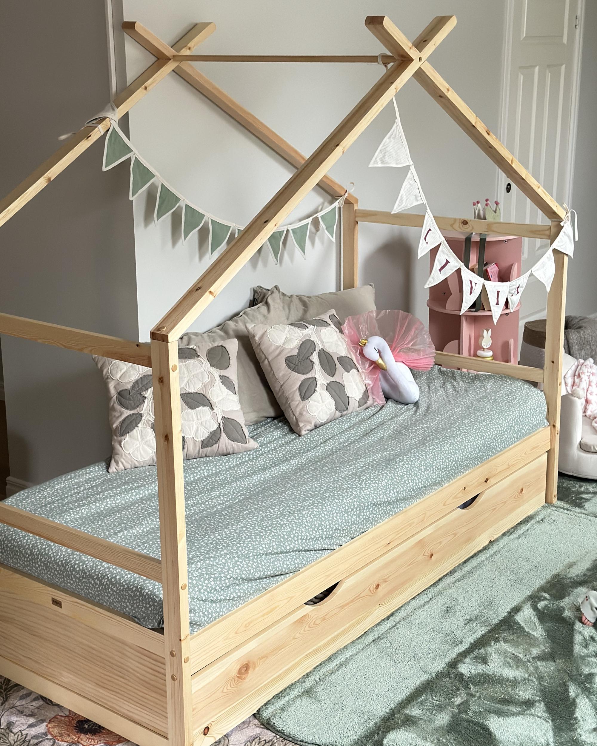 Kinderbed Huis Dennenhout ORGEVAL 90 x 200 cm met opbergruimte Lichtbruin