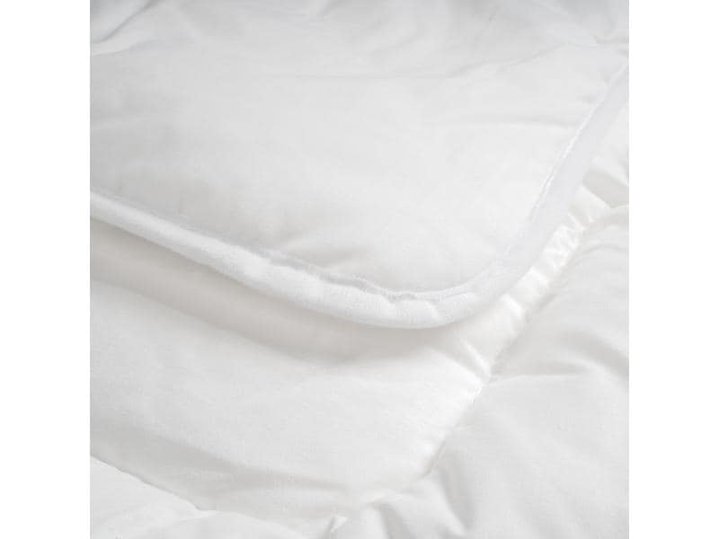Julius Zöllner Kinder-Duvet Basic 100 x 135 cm   40 x 60 cm Kindersteppbett-Set