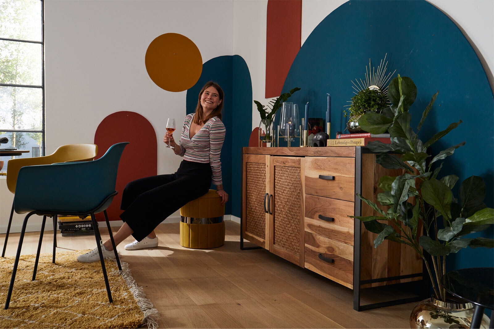 Sideboard TOM 150 x 80 cm Akazie massiv/anthrazit