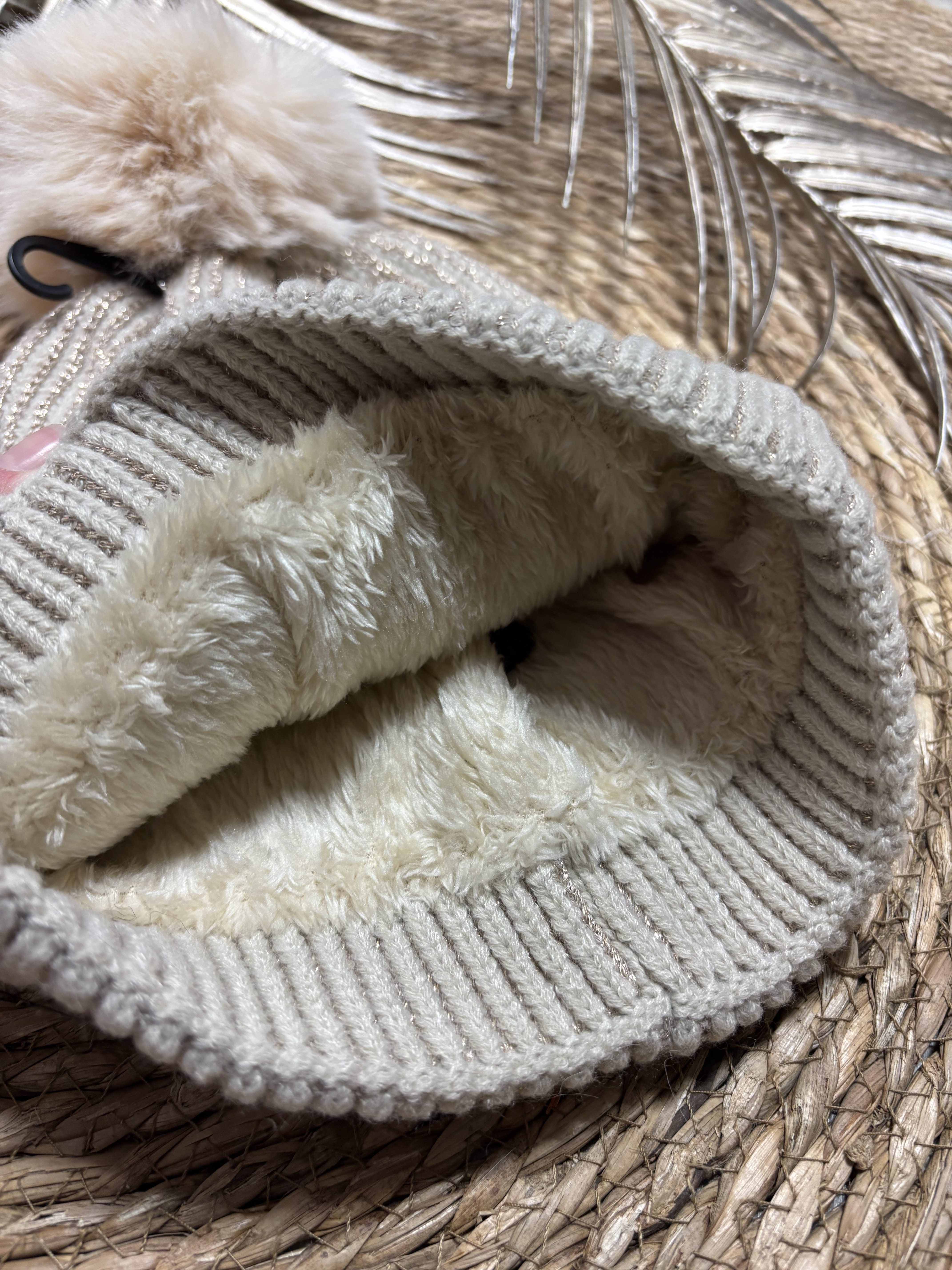 Muts Gebreid Goud Beige