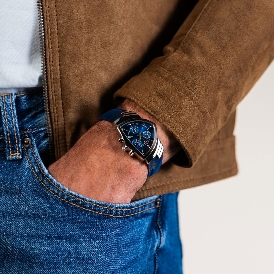 Hamilton Shaped Ventura Chrono Quartz Blue