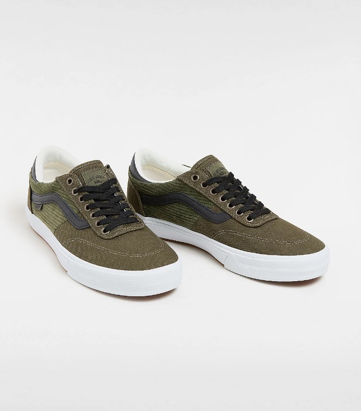 Vans Gilbert Crockett Corduroy Olive Black 8 US / 40.5 EU
