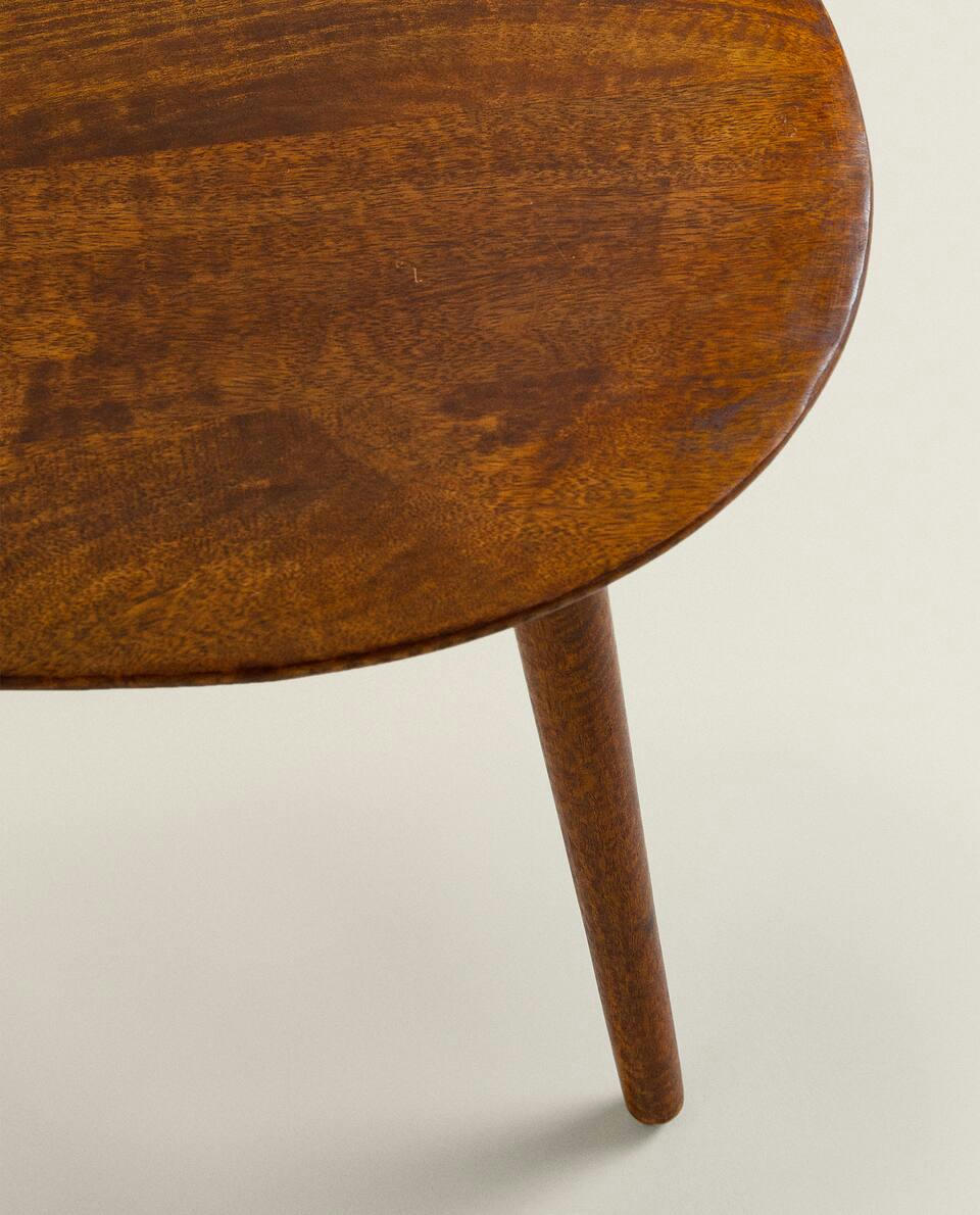 MESA DE MADEIRA COM BISEL