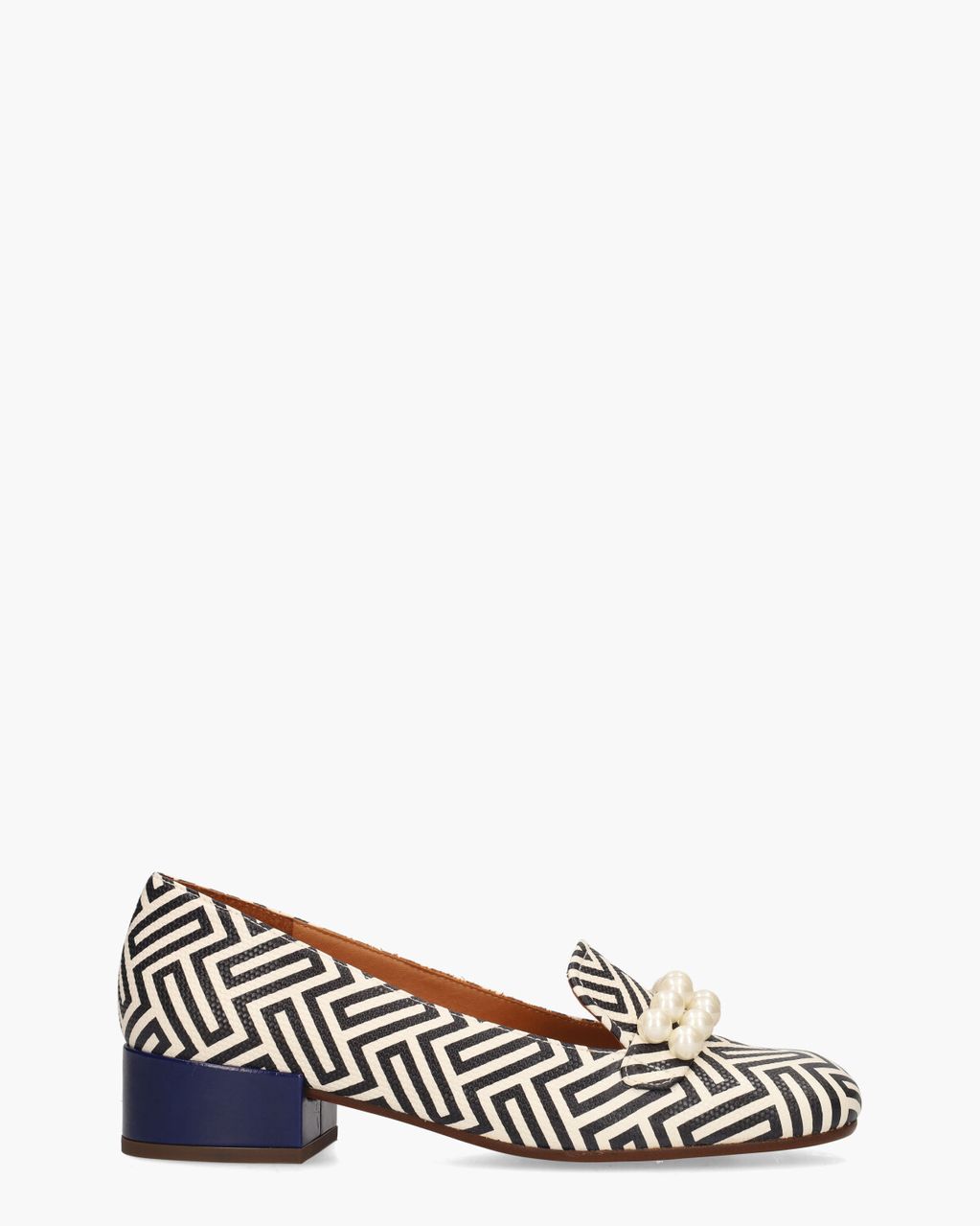 Chie Mihara Idako Zwart/Off-White Damesloafers