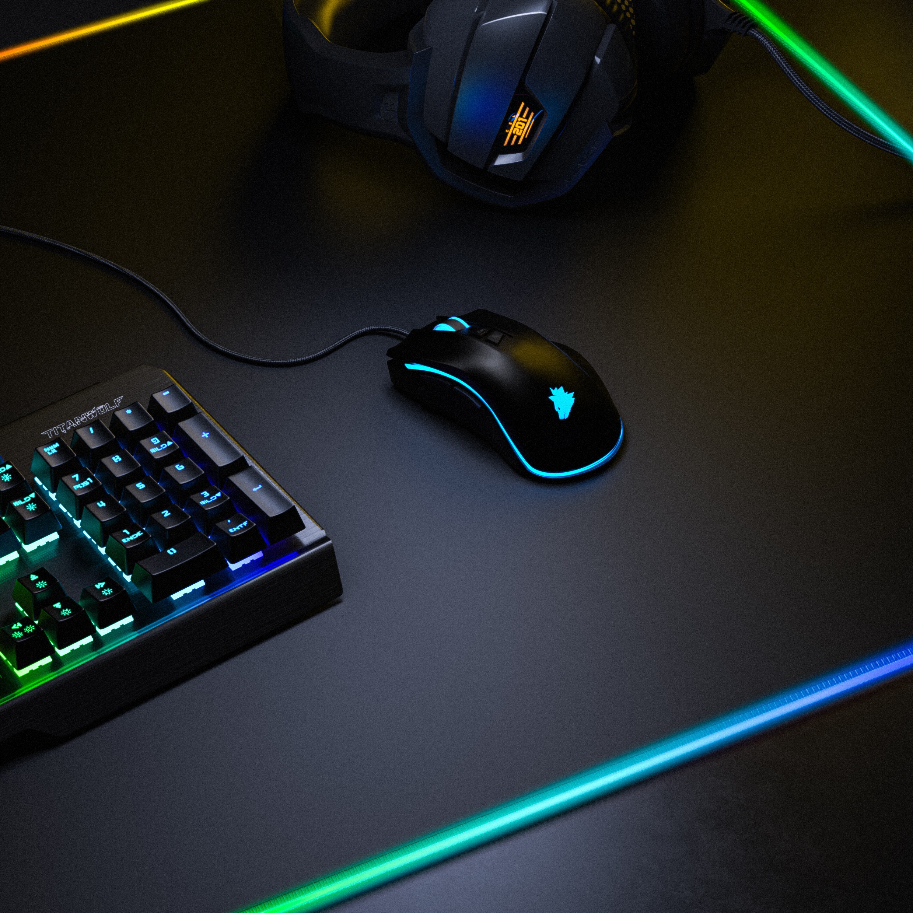 Titanwolf XXXL RGB Gaming Mauspad - 1200 x 600 mm - Mousepad - LED Multi Color - 7 LED Farben Plus 4 Effektmodi - für Präzision und Geschwindigkeit