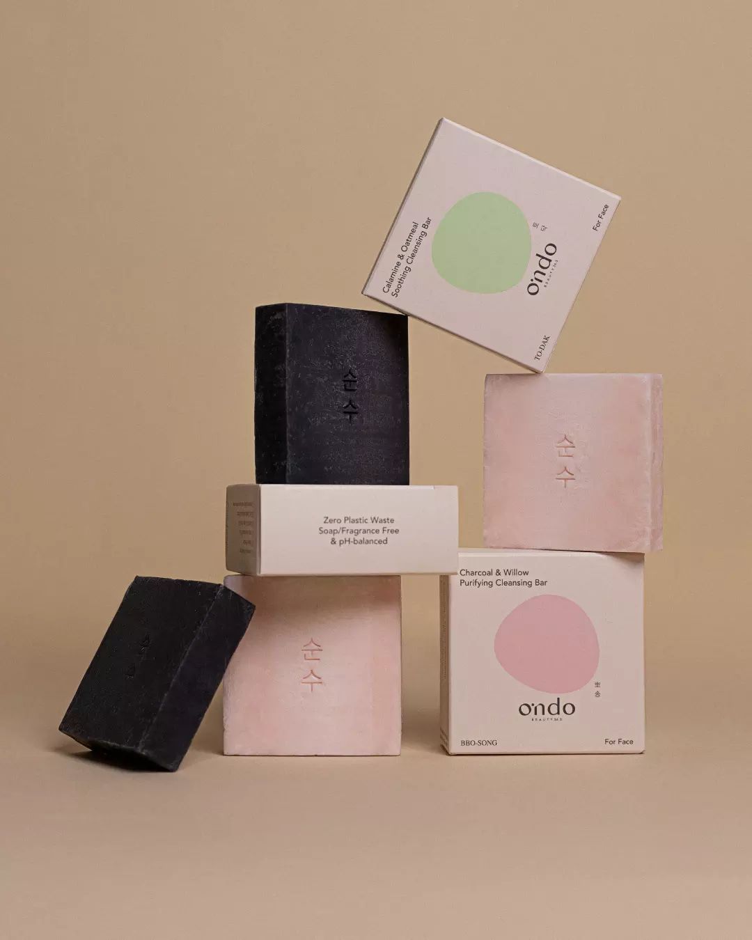 Ondo Beauty 36.5 - Syndet Solid Facial Cleanser 70g - Carvão e Salgueiro