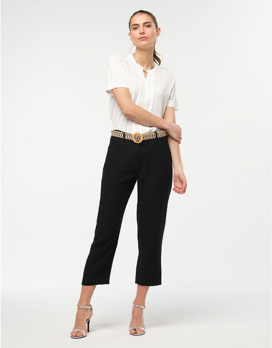 Top blanc détails brodés