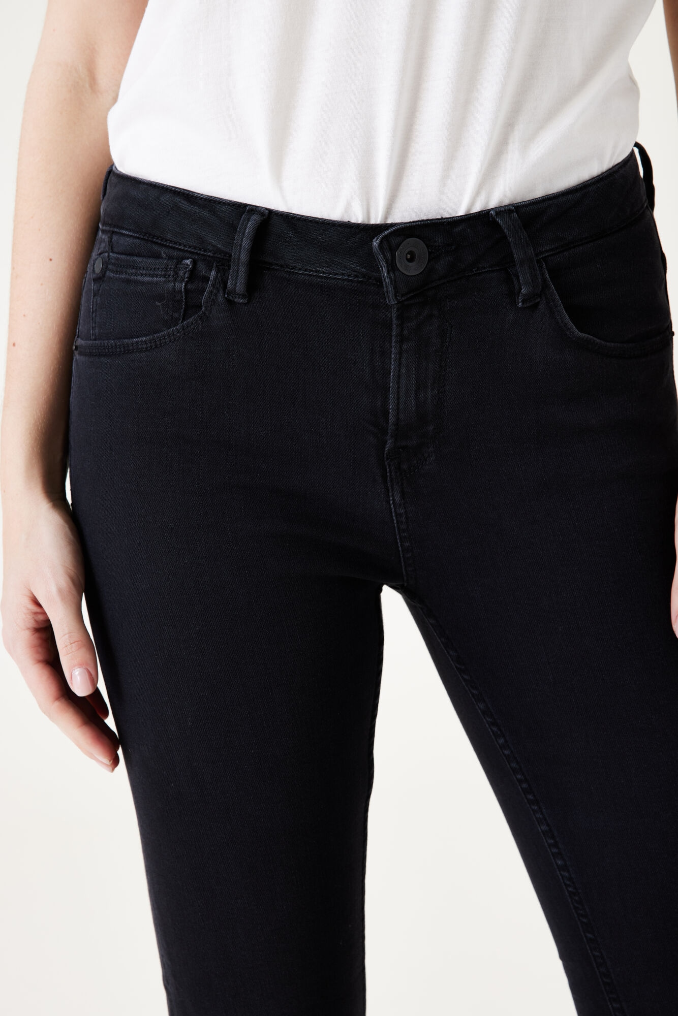 Garcia Röhrenjeans »CELIA«