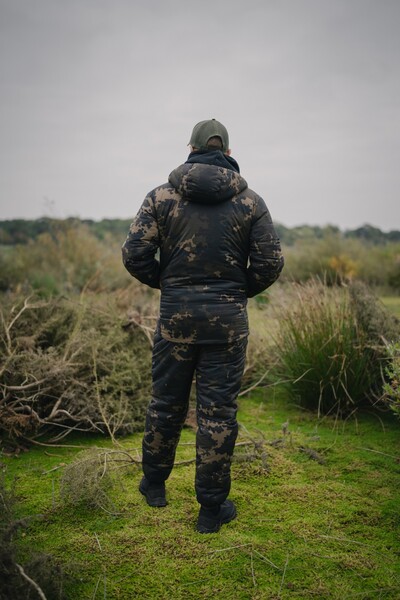 Pantalon de pêche Korda Insulated Jogger Dark Kamo