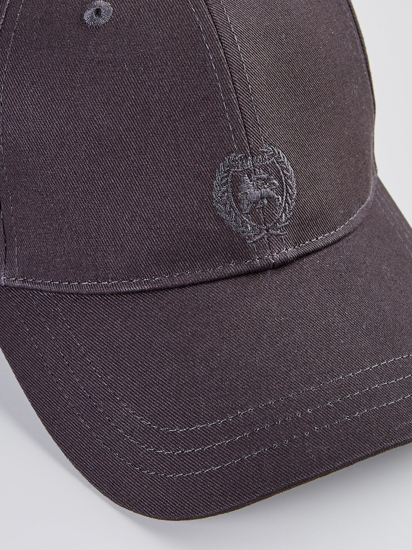 Base Cap mit Logo