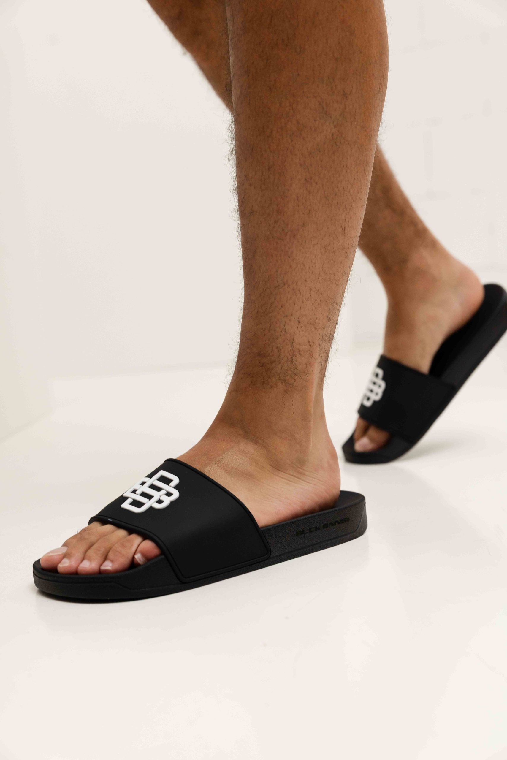 Black Bananas Monogram Slides Slippers Zwart