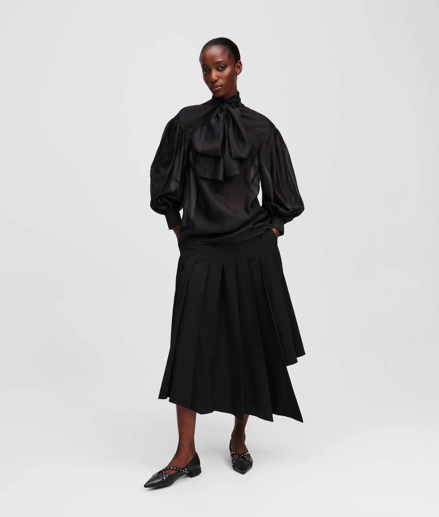 BLOUSE À NŒUD EFFET MÉTALLISÉ - Noir