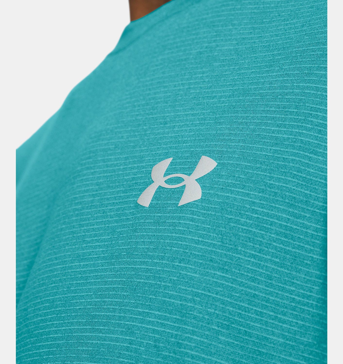 Under Armour  Launch Short Sleeve