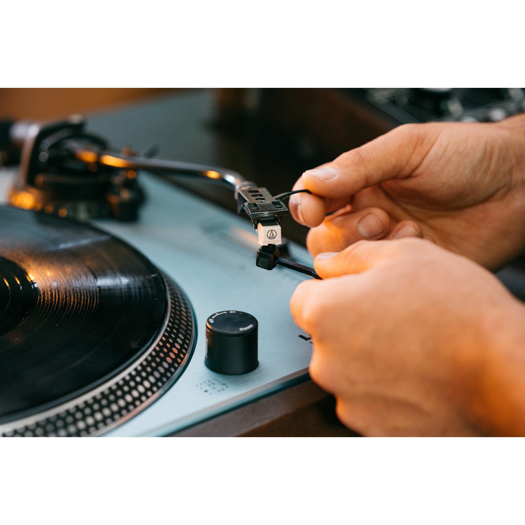 Lenco TTA-5IN1 5-in-1 vinyl reinigingskit