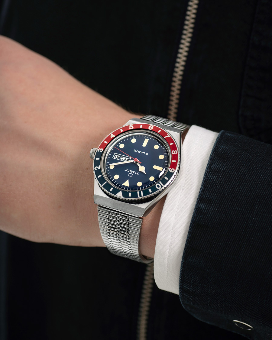 Timex Q Reissue 1979 Silver/Blue Dial