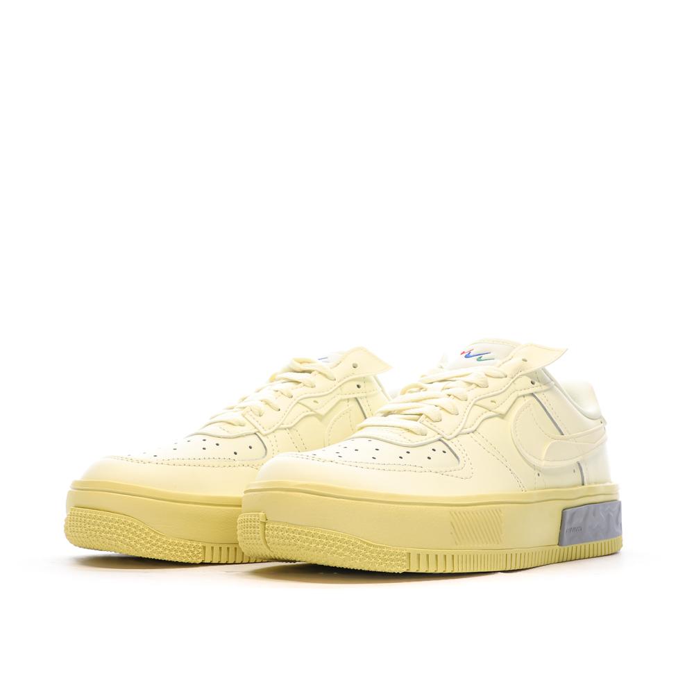 Nike Baskets Écru Femme Nike Air Force 1 Fontanka