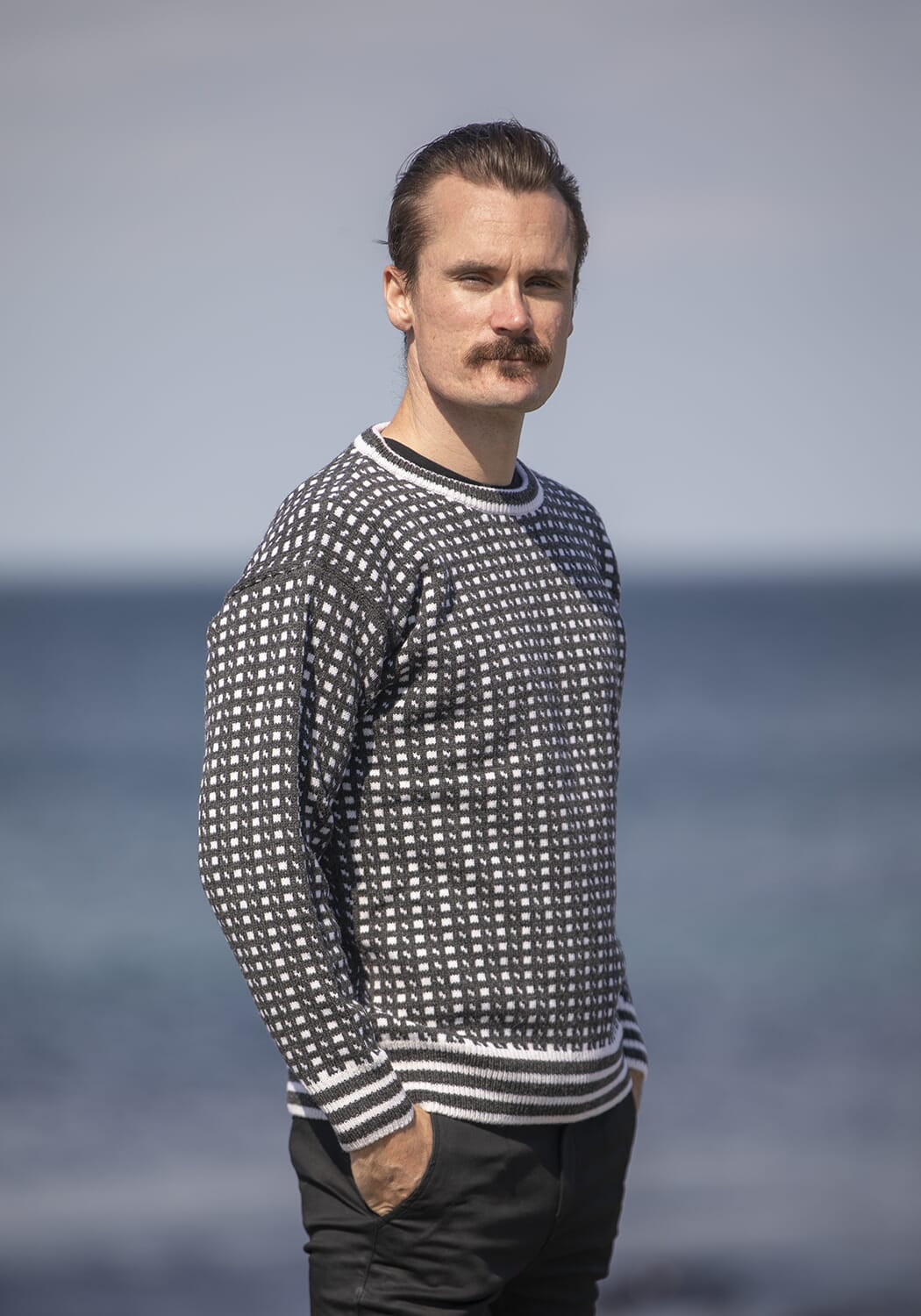 Islender Ullgenser - Koksgrå/hvit m/rund hals - Viking Of Norway