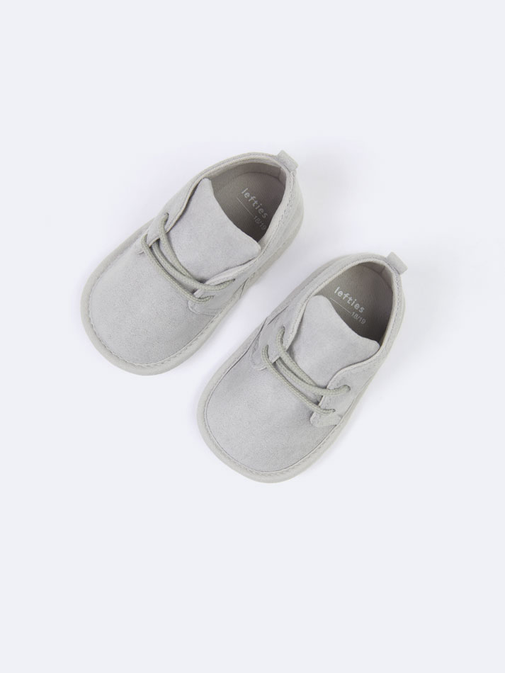 Botas de cano curto - Cinza