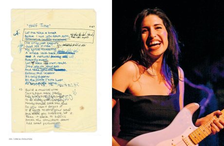 Amy Winehouse In Her Words (Hardback)