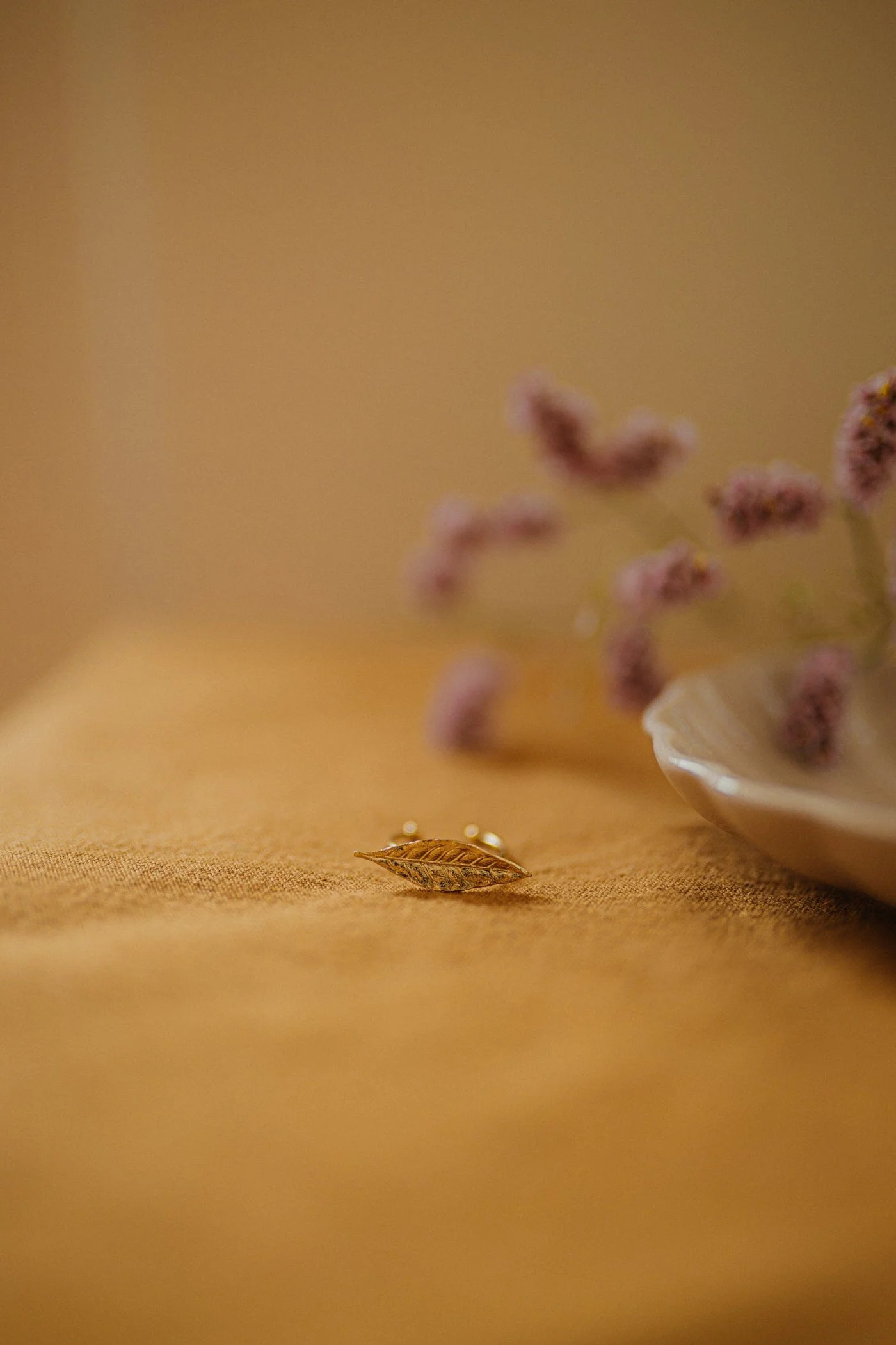 THALIE - Bague feuille plaqué argent | Doré